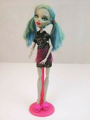 #ad Monster High 11quot; Doll Ghoulia Yelps Ghouls Night Out $17.99