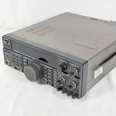KENWOOD TS-690S SSB FM AM CW Transceiver Ham Radio Working