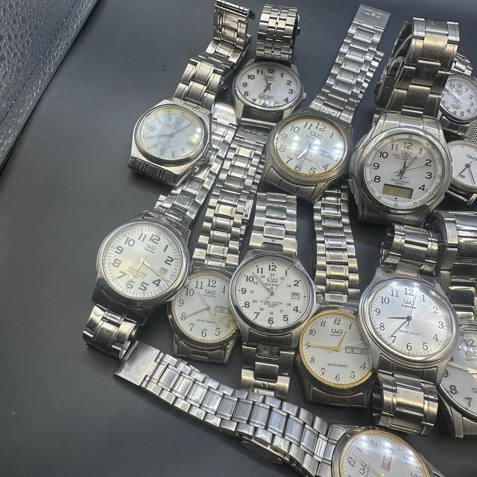 Citizen QQ Quartz Men’s And Women’s Bulk Set Of Junk Watches - image 4 of 4