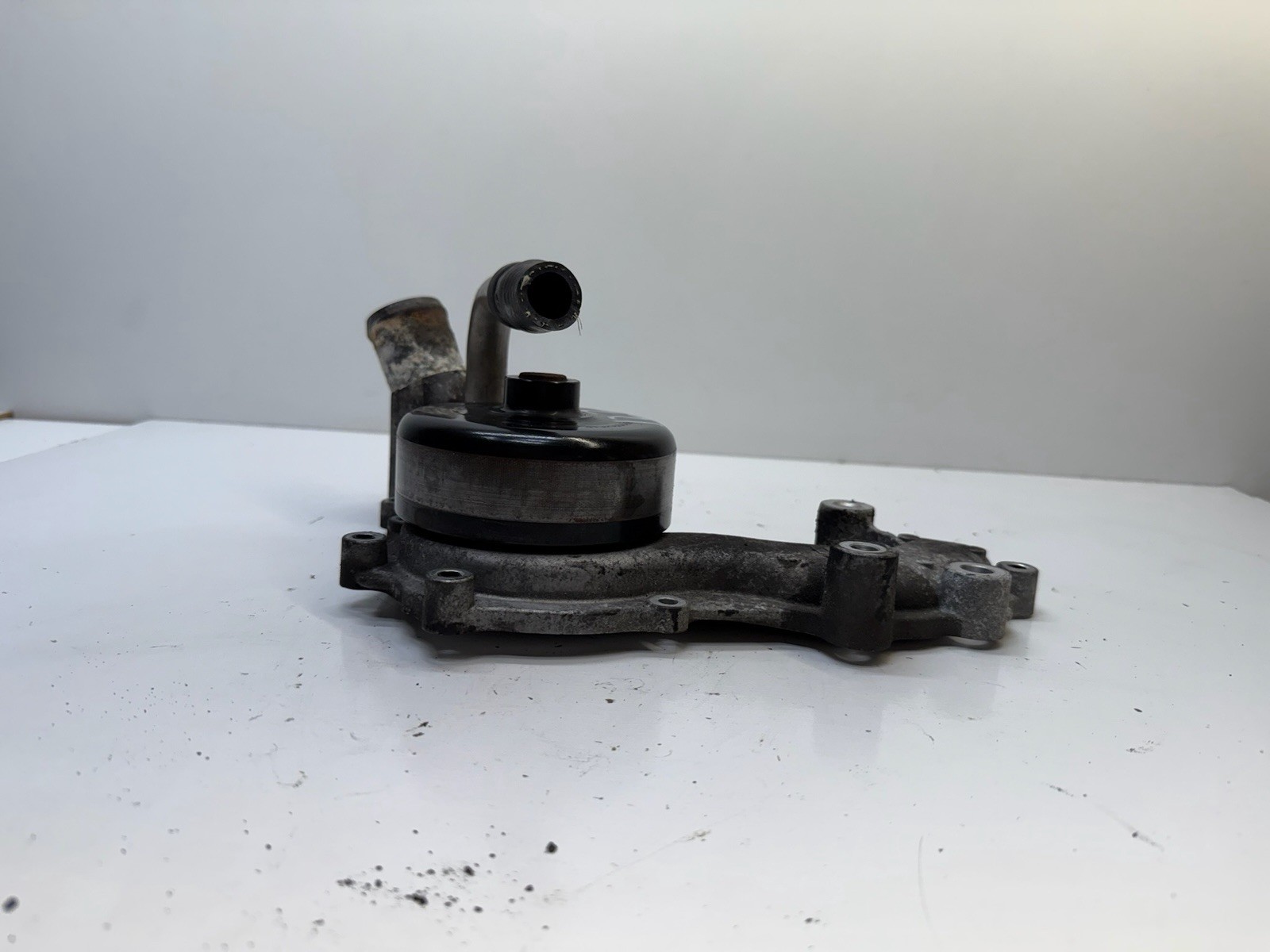 2014-2019 MASERATI GHIBLI 3.0L ENGINE WATER PUMP HOUSING OEM