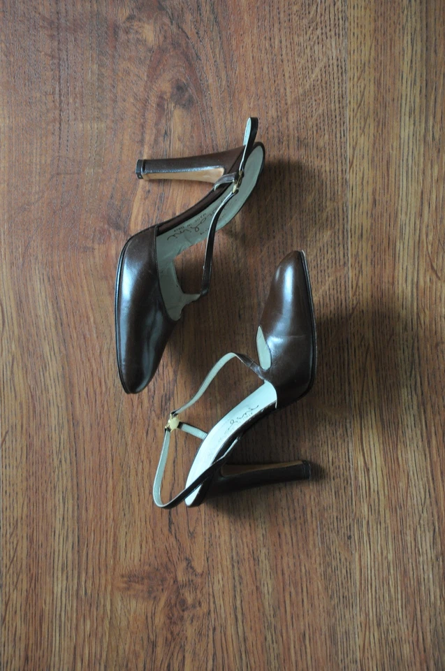 70s Vintage Chocolate Brown Leather Ankle Strap Slingback Stiletto Heels Women 6 - Image 4 of 4