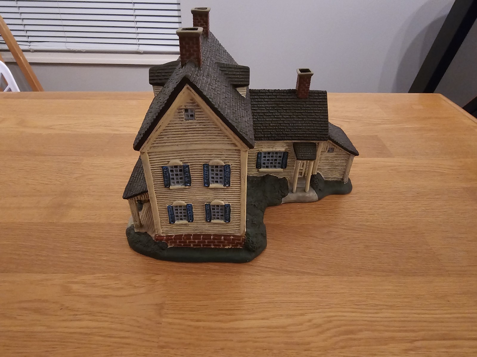 Lang And Wise Folk Art Villages Meadowbrook Farms "Meadowbrook Farm House"...