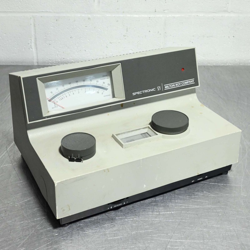 Milton Roy Spectronic 21 Spectrophotometer 33224 340-950nm