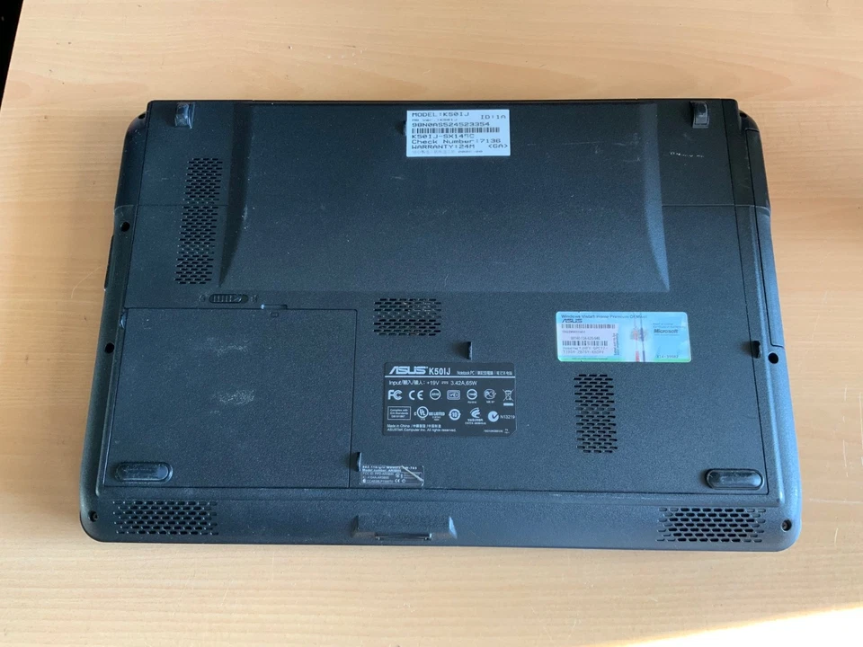 Laptop  ASUS K501J mit Windows 7 Testversion - Bild 3 von 3