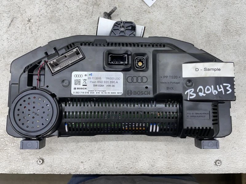 Base de racimo de velocímetro para AUDI TT 799820 16-17 Foto 3 de 4