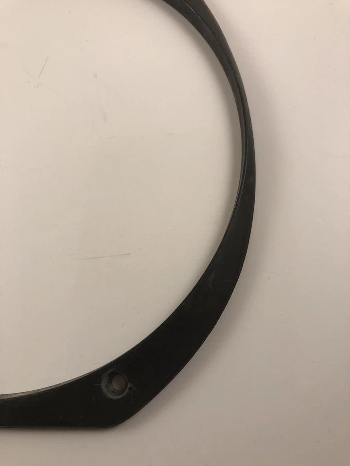 Anillo de ajuste de faros lado del conductor Fiat X1/9 Foto 3 de 4