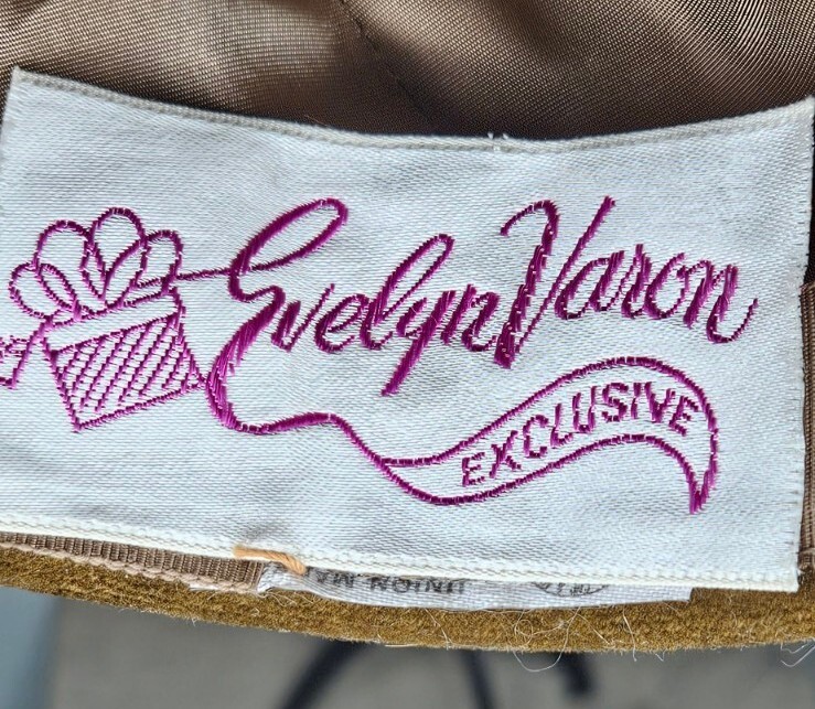 VTG 1950s Evelyn Veron Brown Velour Cloche Hat Union Made View 5