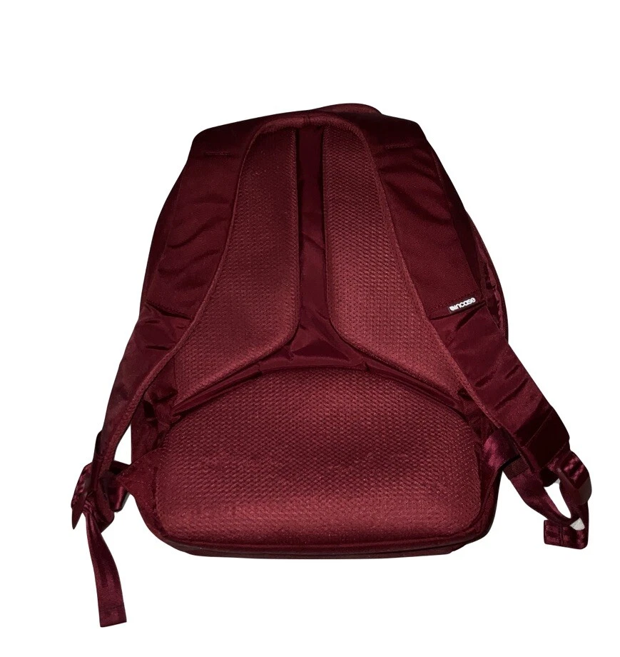 Incase ICON Lite нейлона рюкзак для 15» MacBook Pro и iPad 12L глубокий красный - Изображение 2 из 4