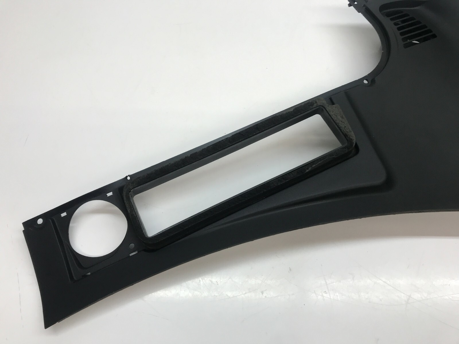 FERRARI 488 GTB SPIDER PASSENGER RIGHT RH UNDER WINDSHIELD COWL OEM 83749500