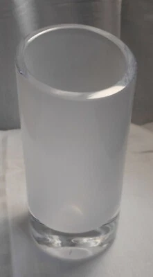 CRISTALLERIE DE PORTIEUX VASE MODERNE EN CRISTAL H 15 CM POIDS 926 GRAMMES - Photo 1/4