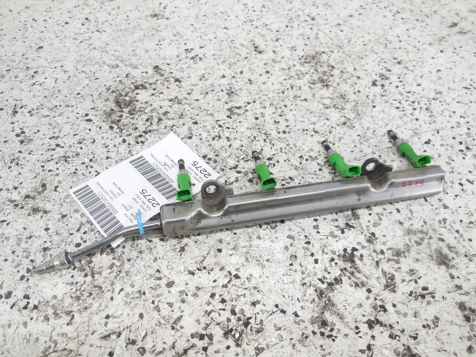 2017 17 Lexus ES300h Fuel Injection Rail W/ Injectors OEM — 第 3/3 张图片