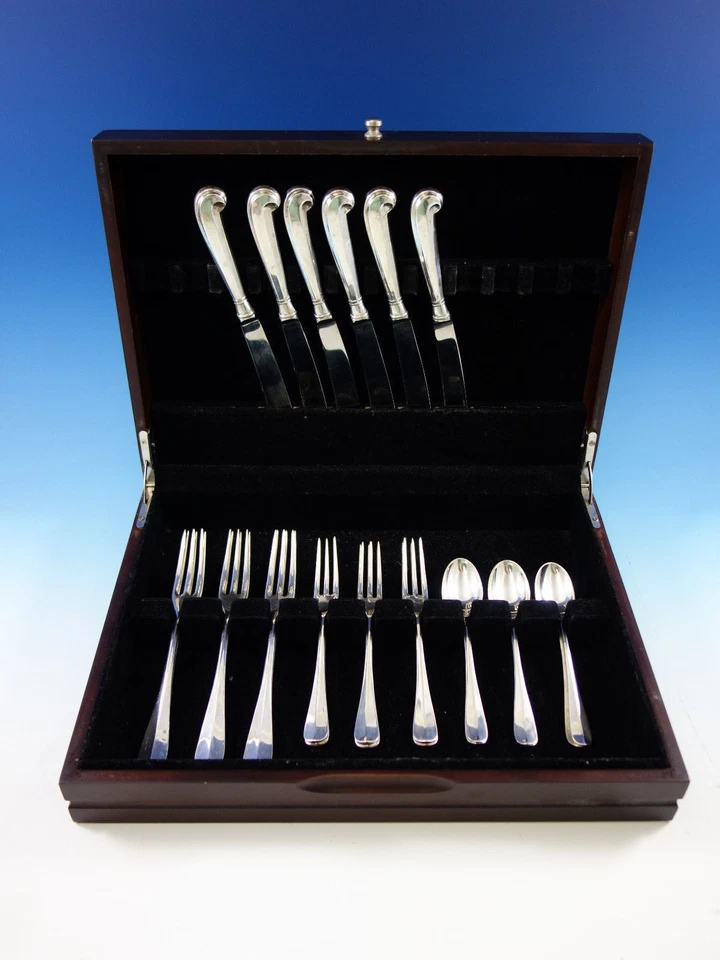 Conjunto de Talheres Queen Anne Williamsburg por Stieff Prata Esterlina Serviço 24 Peças - Imagem 2 de 4