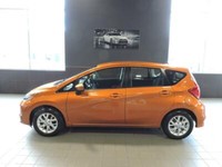 Nissan Versa Note SV CVT 2018
