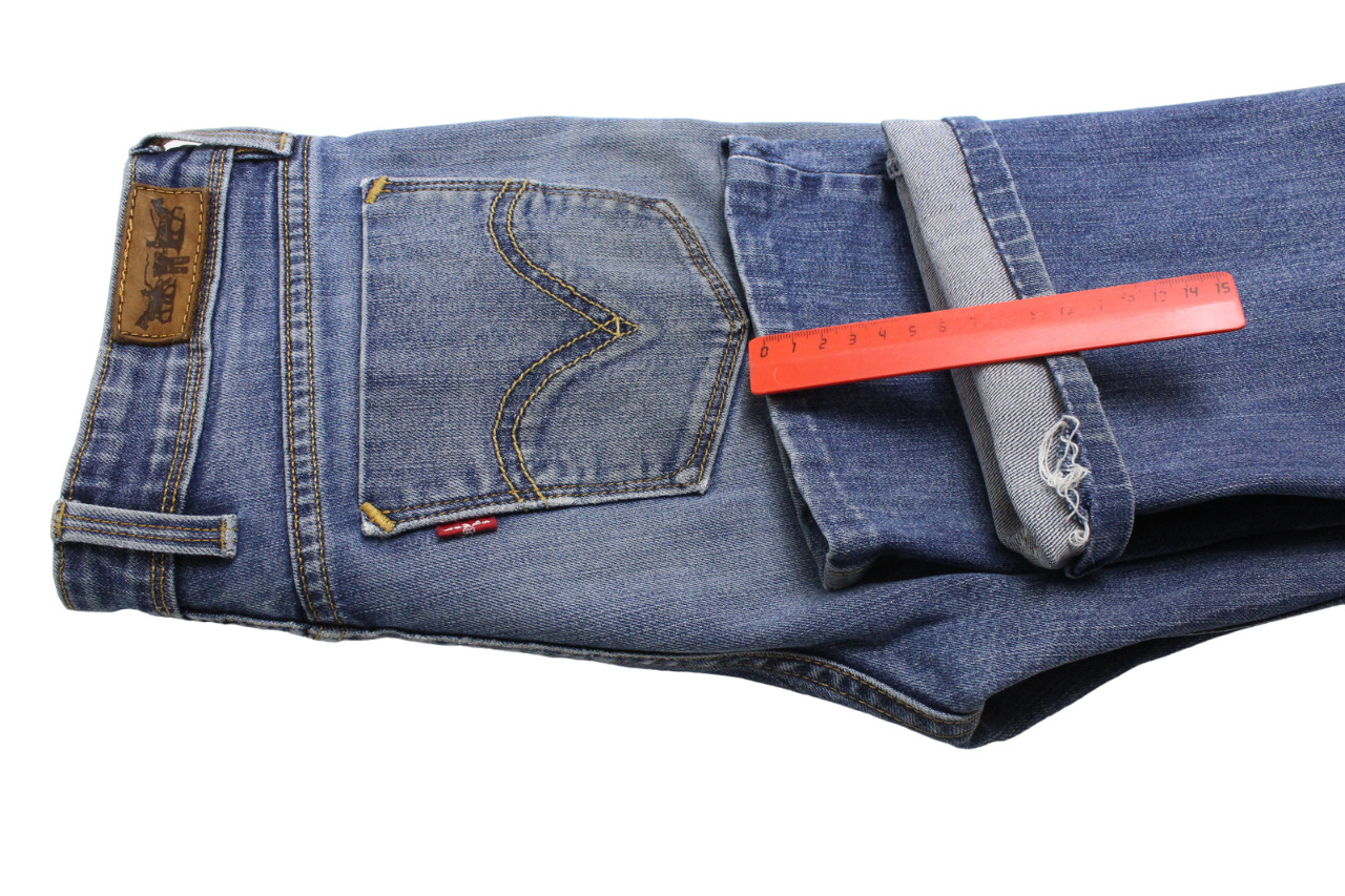 Levi's 627 Straight Fit Jeans Mens W30 L30 Whiskers Zip Fly Blue Distressed thumbnail 13