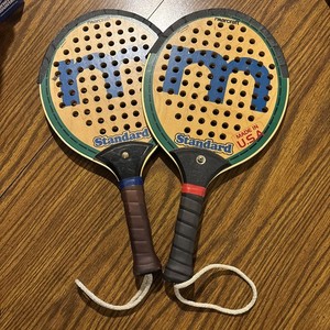 Une raquette de paddle tennis Banque de photographies et d’images à