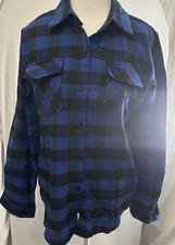 womans flannel shirts Size Med