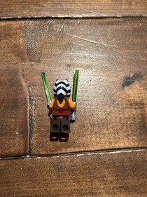 LEGO Star Wars: Anakin's Y-Wing Starfighter (8037) Missing A Few Pieces No Box