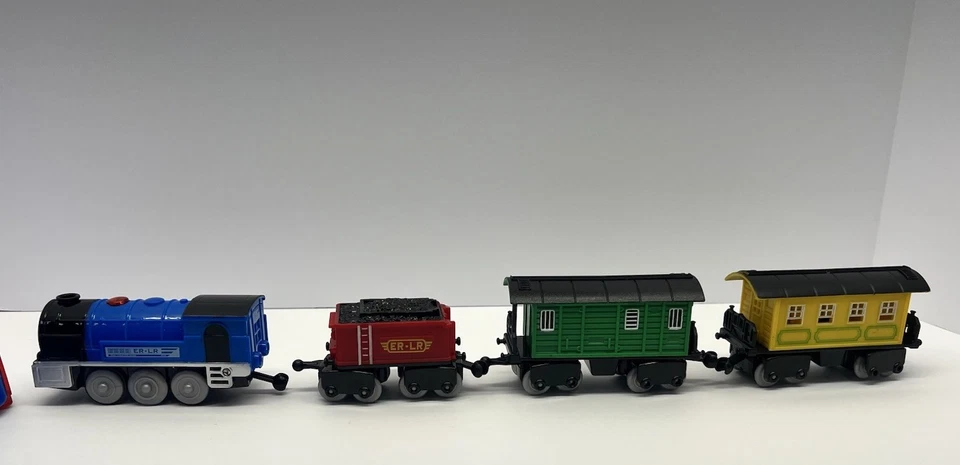 Imaginarium Express ER LR Train Set, RC, Toys R Us, Thomas Brio Wood Track, 2011 - Image 2 of 4