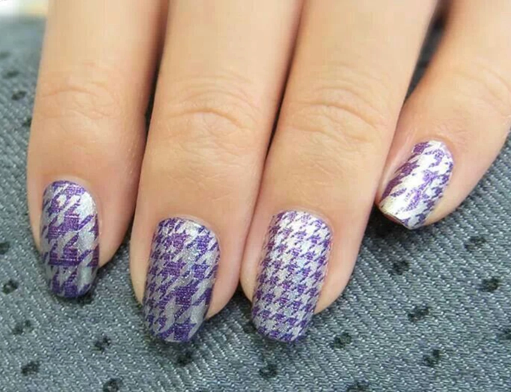 Houndstooth Twist