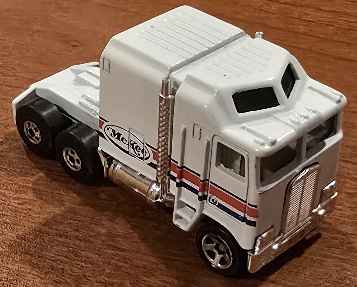 Hot Wheels 1982 Vehicle Year Vintage Manufacture Diecast Trucks