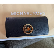 Michael Kors Black Continental Wallet Women Logo Credit Card Organizer