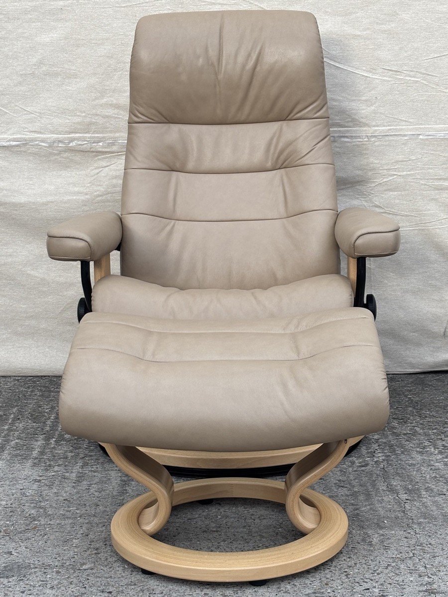 Ekornes Stressless Opal in Sand Leather Recliner Armchair
