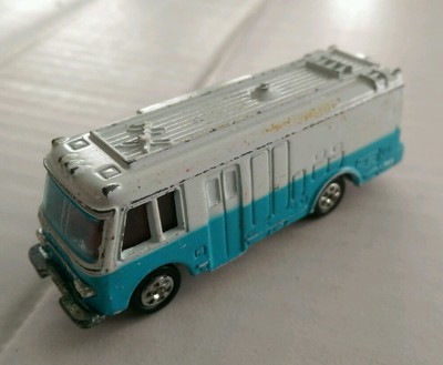 NHK カラーTVバス ミニカー 約15cm 絶版トミカ NHK-TV 中継バス - YouTube