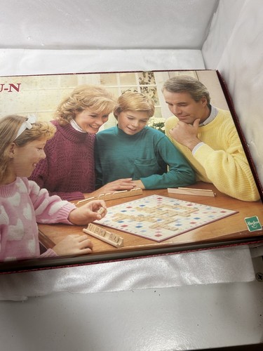 VINTAGE SCRABBLE CROSSWORD GAME NO 4024 HASBRO MB 1998 COMPLETE GAME - Picture 15 of 15
