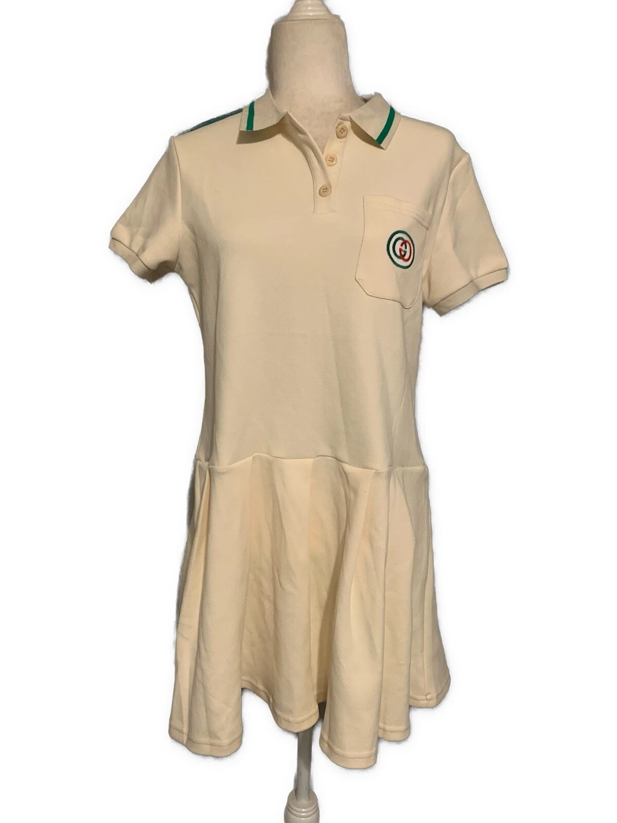 Mini robe femme Gucci vert ivoire rouge sport tennis manches courtes grande taille