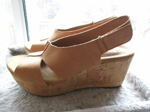 platform sandals dune