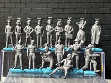 1:64 Figures  - For Dioramas Miniature Figures 164 Fig Lot 707 DoubleGDiecast