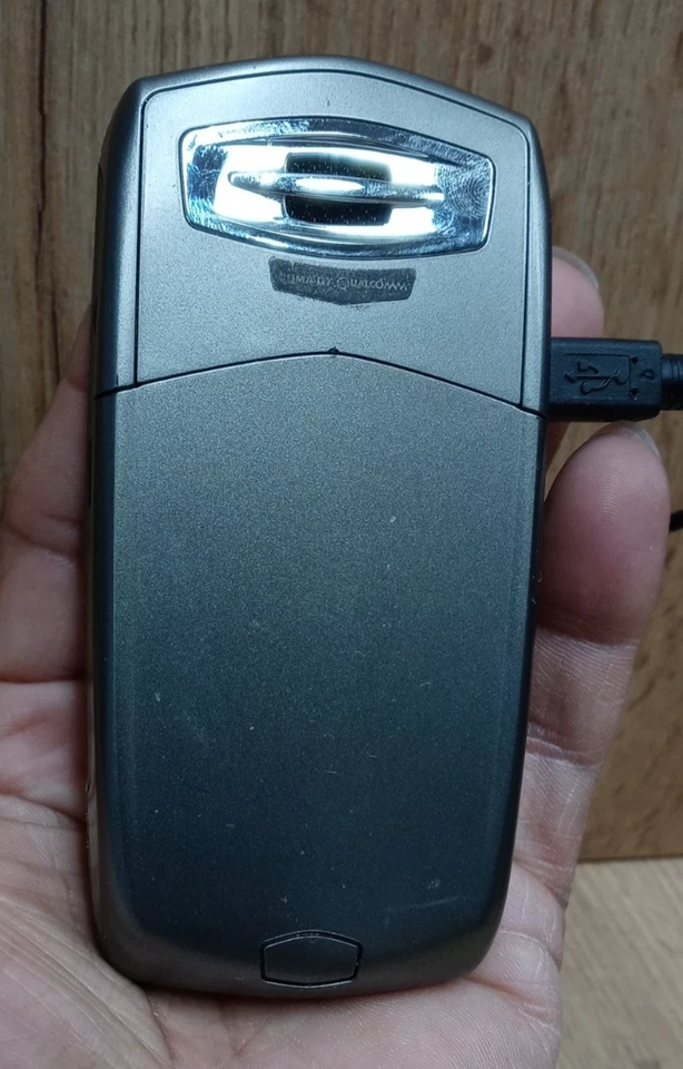 BlackBerry 7130e Cell Phone Works Preowned Vintage Rare Find - Image 3 of 4