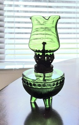 Beautiful Design Vintage Silver Star Green Oil Lamp 6''