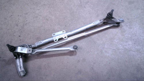 Scheibenwischergestänge Wischergestänge Vorne 7161711 BMW 320d DPF Bj 2005 E90 /