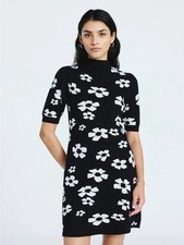 Scoop Womens Sweater dress size Medium  Black flower Print NWT