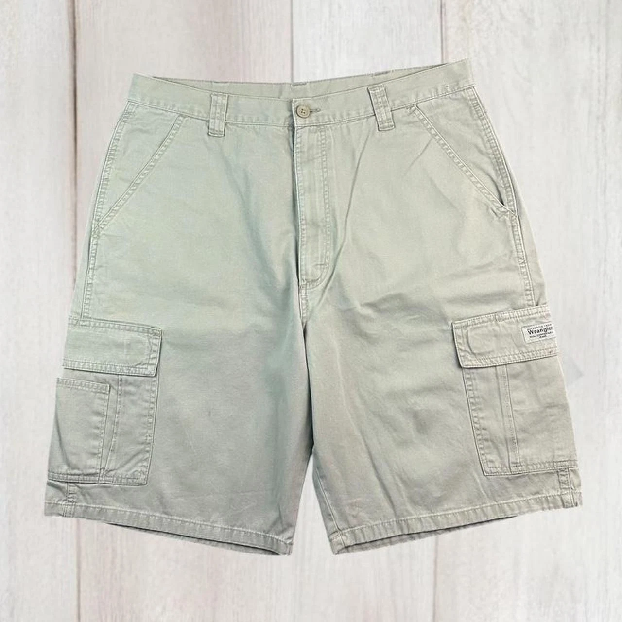 Vintage Wrangler Beige Cargo shorts