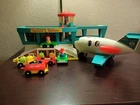 1972 Fisher Price Play Family AIRPORT 996 Vintage Little People