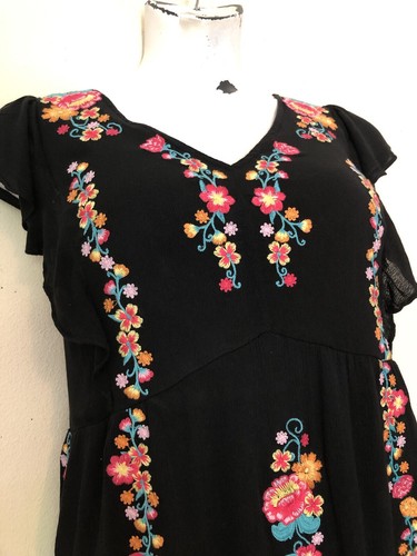Savanna Jane Mini Dress Size 2X Gauzy Black Embroidered Flowers Ruffled Sleeve - Picture 4 of 14
