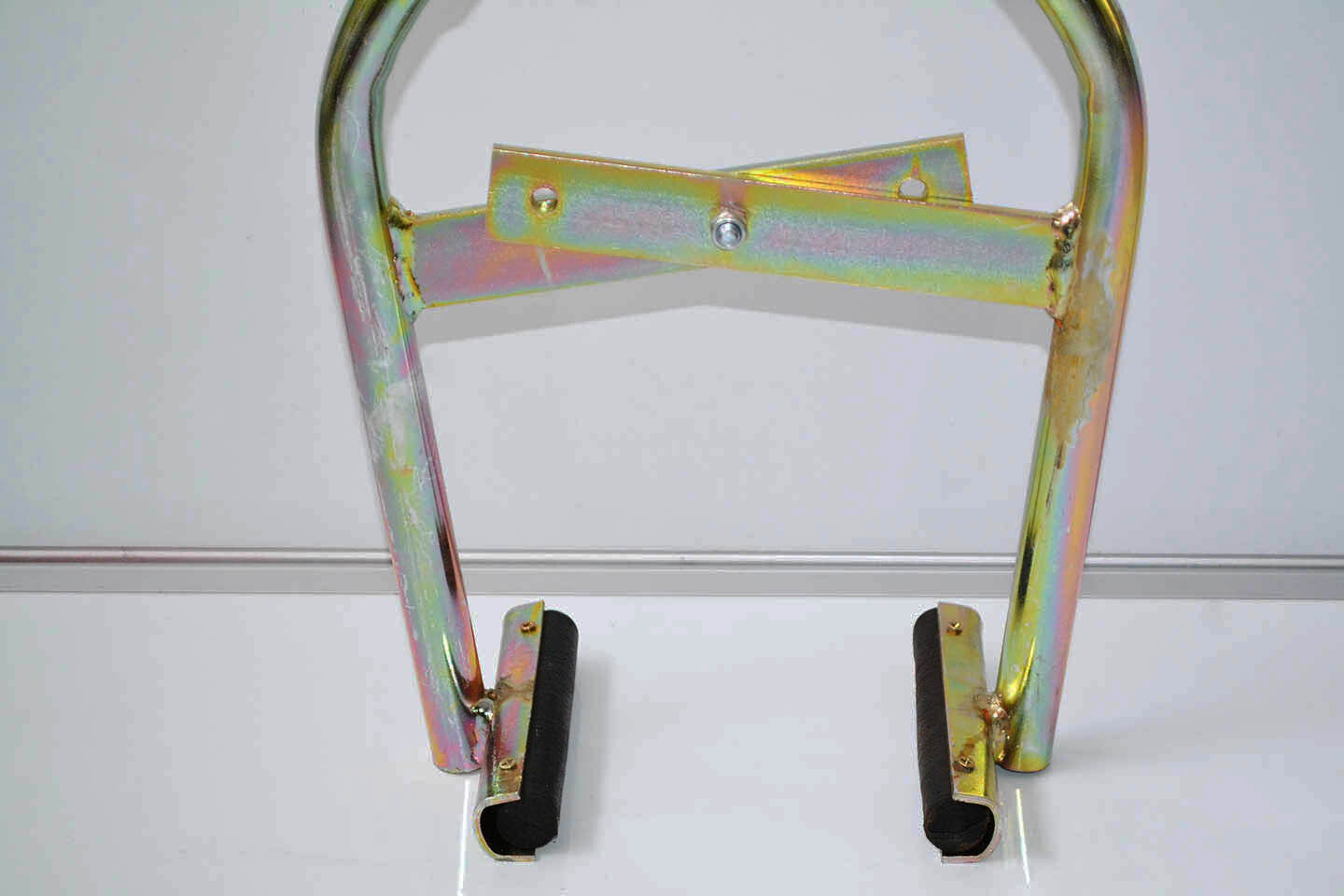 KERB LIFTER Tong Style Fully Adjustable Side Grip Anti Twist DQ101 Kerb