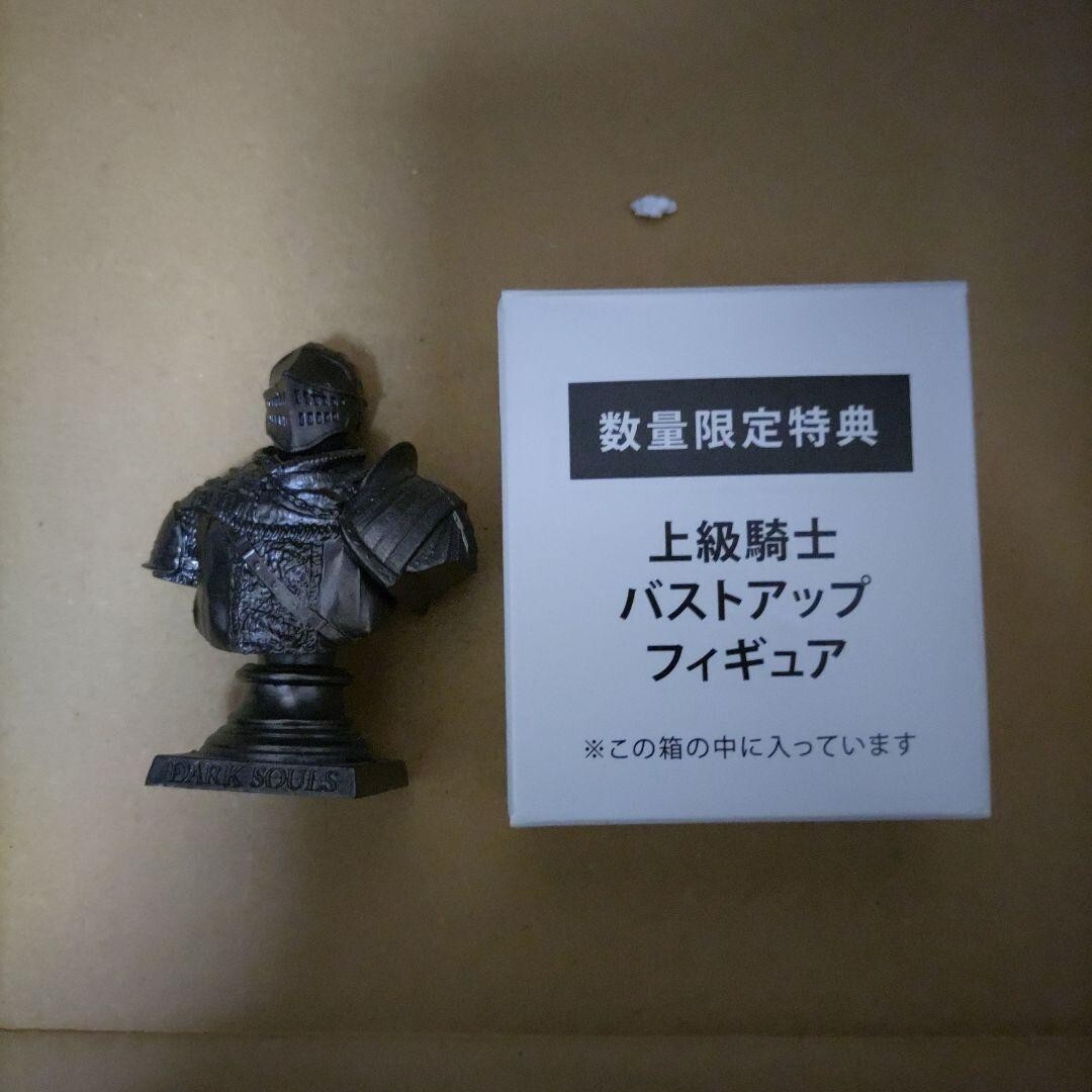 DARK SOULS TRILOGY BOX PS4 Bust up Figure Original Post Card DARK SOULS TRILOGY BOX PS4 Bust up Figure Original Post Card