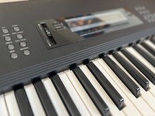 KORG M1 Music Workstation Synthesizer super 8...