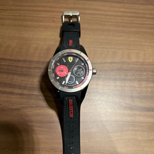 Ferrari Pair Wrist Watch Black Red Set Red No battery With Box Used IM1675 - Picture 3 of 7
