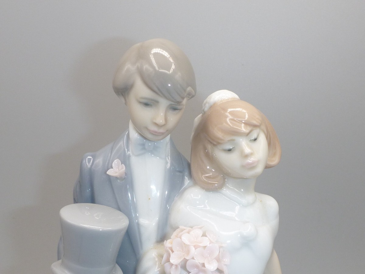 LLADRO FIGURINE “WEDDING BELLS” IN ORIGINAL BOX | eBay