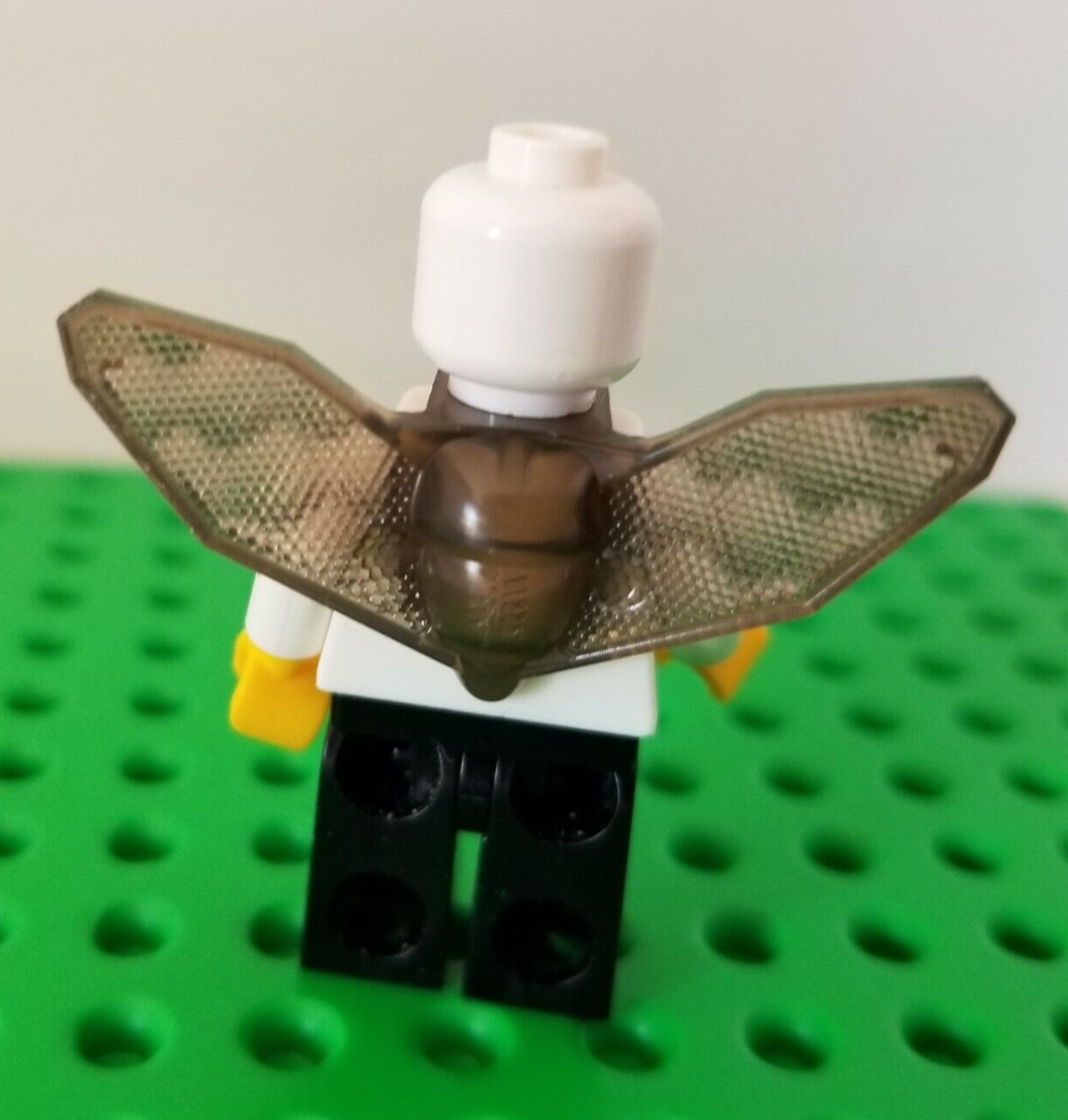LEGO Minifigure Fairy Wings Flying Translucent Black Elves Gray