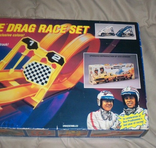 1993 Vintage Hot Wheels Mongoose & Snake Drag Race Set Brand New - Picture 2 of 12