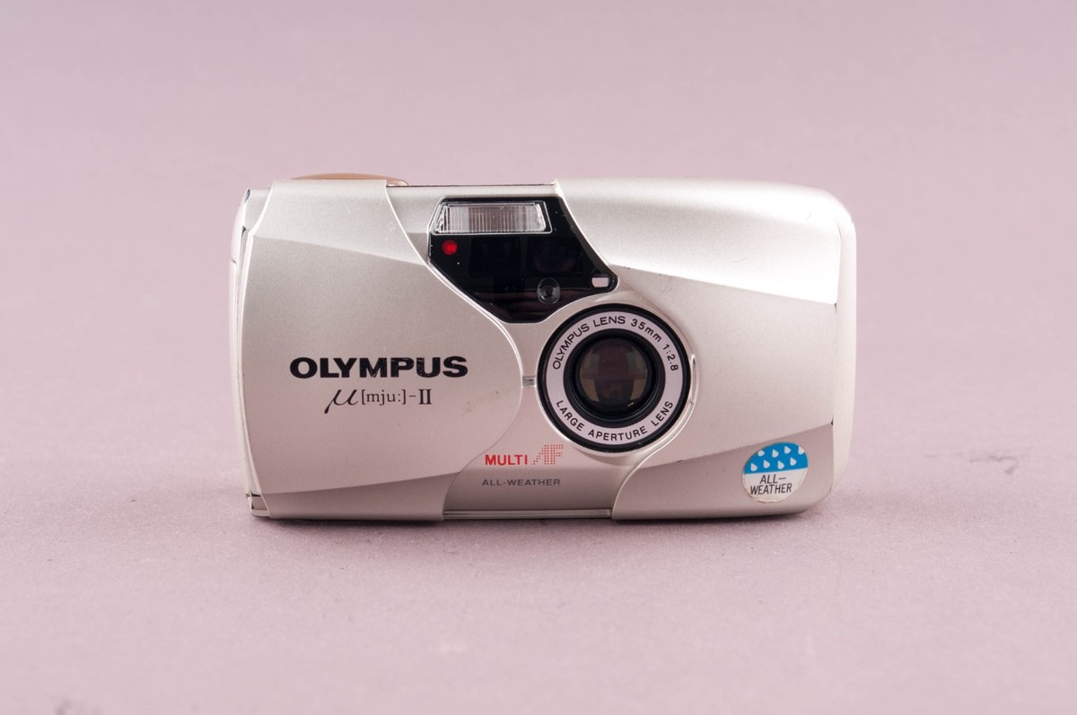 Olympus Mju II Stylus Epic DLX 2,8/35mm Point & Shoot 35mm Film