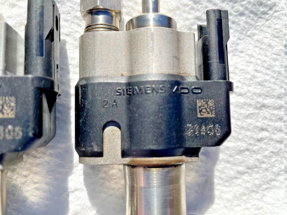 '07-13 BMW 335i 535i X5 Inyectores de Combustible Índice 10 (8) Juego Cuatro+ (4+) 75373317 OEM Foto 4 de 4