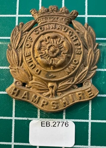 WW1 1915 Economy Issue 6th Bn Hampshire Regiment Cap Badge EB-2776