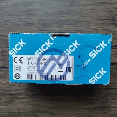 Brand new WTF12-3P2441 1041400   sensor Expedited Express DHL #cv