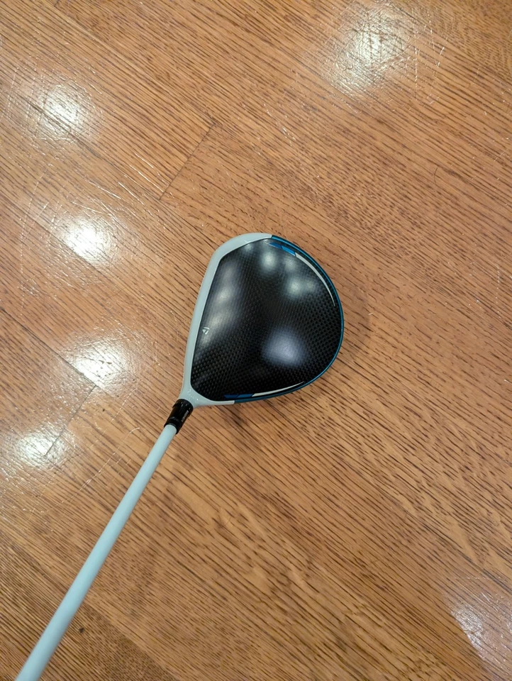 TaylorMade Sim 2 Max Driver 10.5 Degree Air Speeder Regular Flex Right Handed - Image 4 of 4